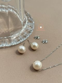 Authentic White Freshwater Pearl Necklace & Earrings Set