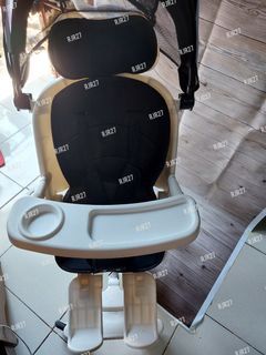 Baby stroller 360 degrees rotation
