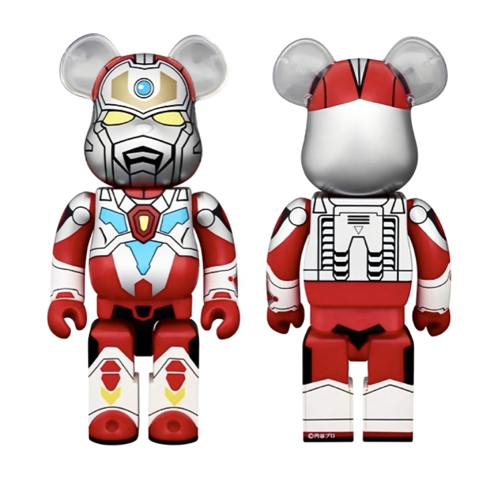 Bearbrick 電光超人Gridman 400%, 興趣及遊戲, 玩具& 遊戲類- Carousell
