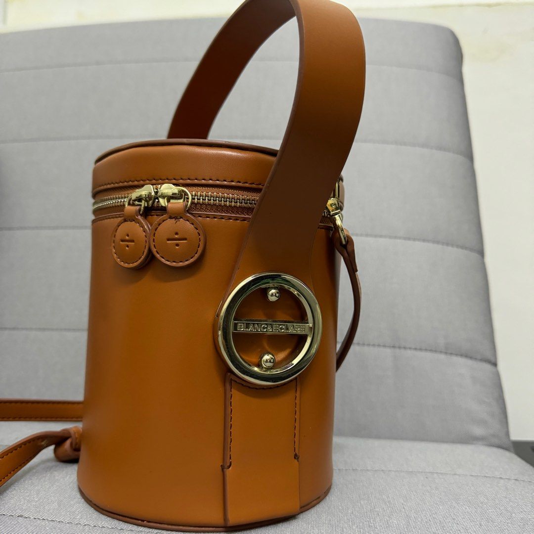Blanc Eclare Brown Bucket Bag Women s Fashion Bags Wallets Shoulder Bags on Carousell