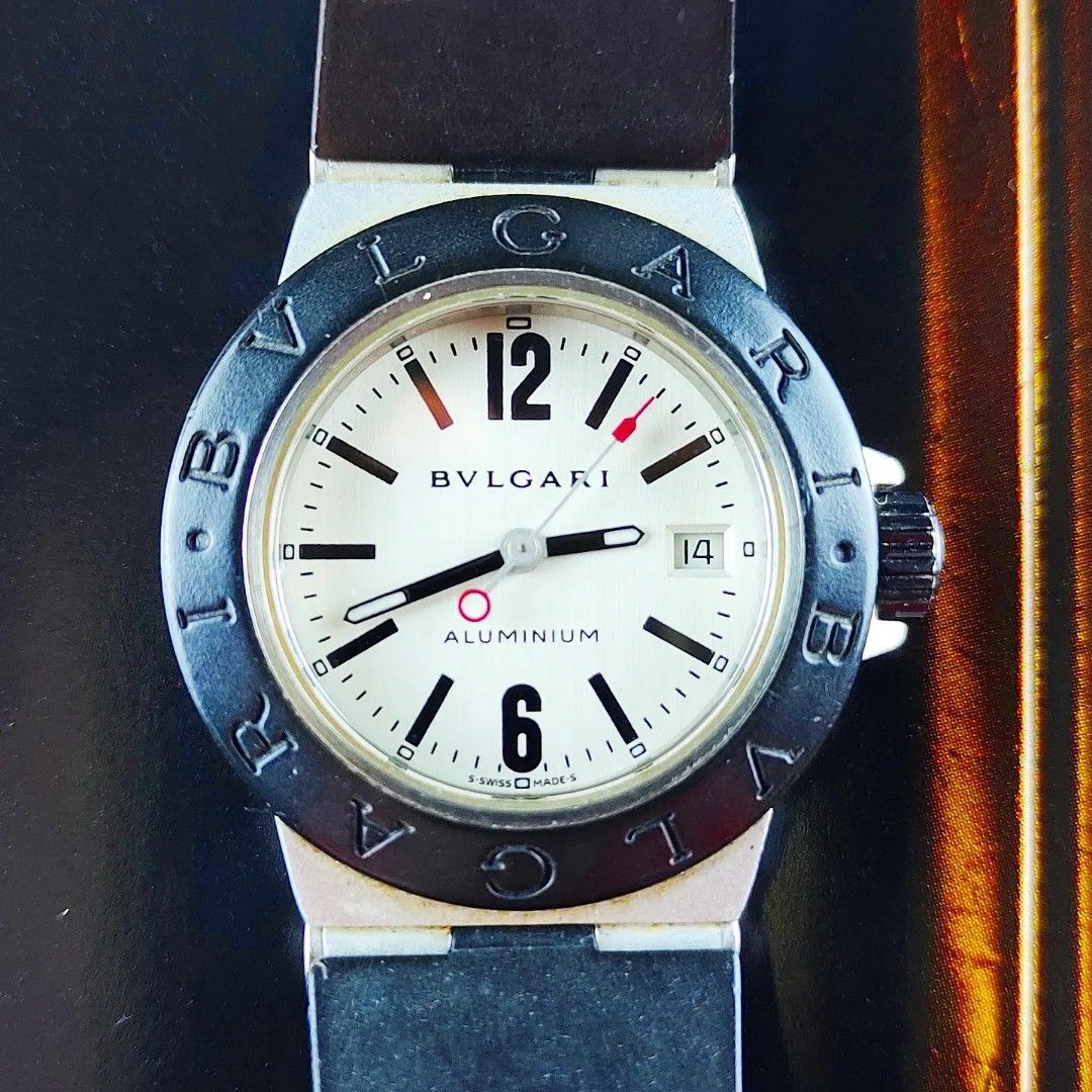 Bvlgari Diagono 29mm (Category: Luxury Watches) located in Manila. Submitted by ab.authentic.collection (Listing ID 1308802835, Image 2). Description: Available for Sale Bvlgari Diagono 29mm - Ref. AL29TA - 29mm in diameter - Quartz; Keeps good time - Screw-down crown - With free travel leather pouch included - Bracelet Rubber keeper replaced - Unit and Bvlgari box only Open for Meetups (Sure buyer) Price: 33,000.