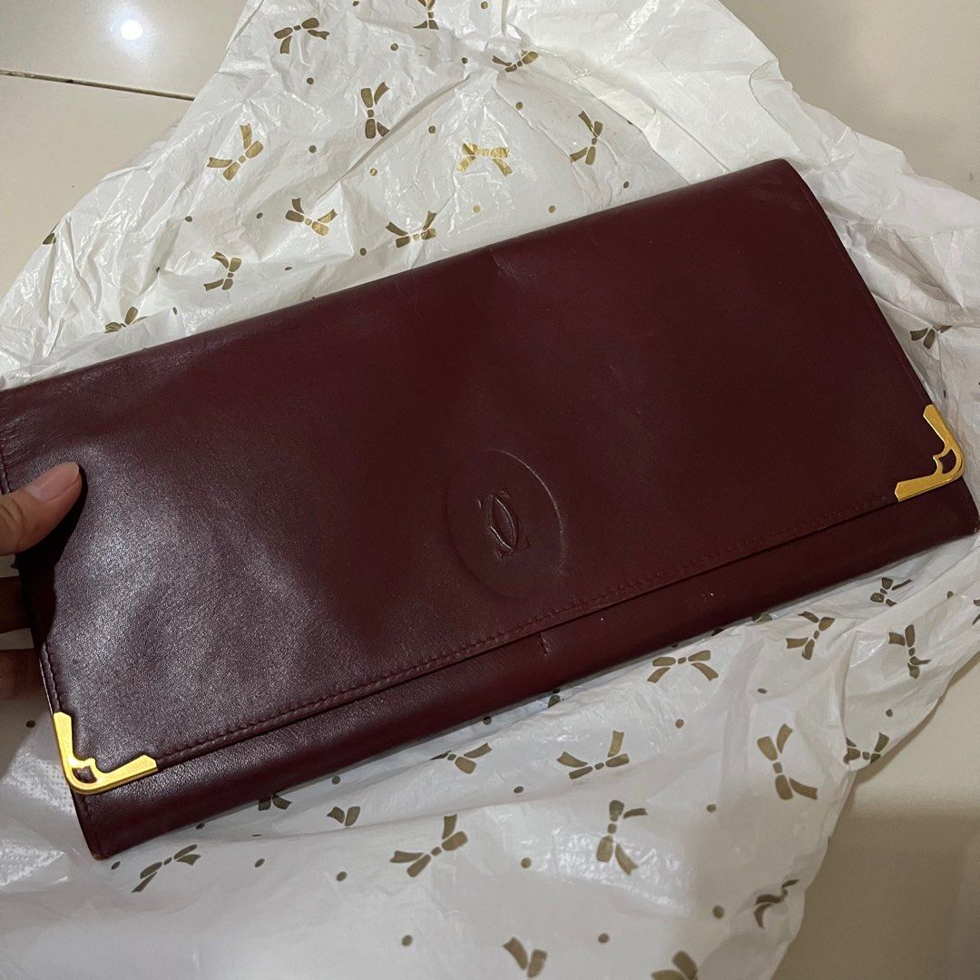Cartier envelope clutch (Category: Luxury Bags & Wallets) located in Quezon City. Submitted by calypso__ (Listing ID 1308801700, Image 1). Description: From Japan! Perfect work clutch to hold your documents. STRICTLY NO RETURN/REFUNDS. CHECK PHOTOS CAREFULLY. BUY AT UR OWN RISK!.