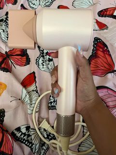 Ceramic pink hair dryer (dyson supersonic dupe)