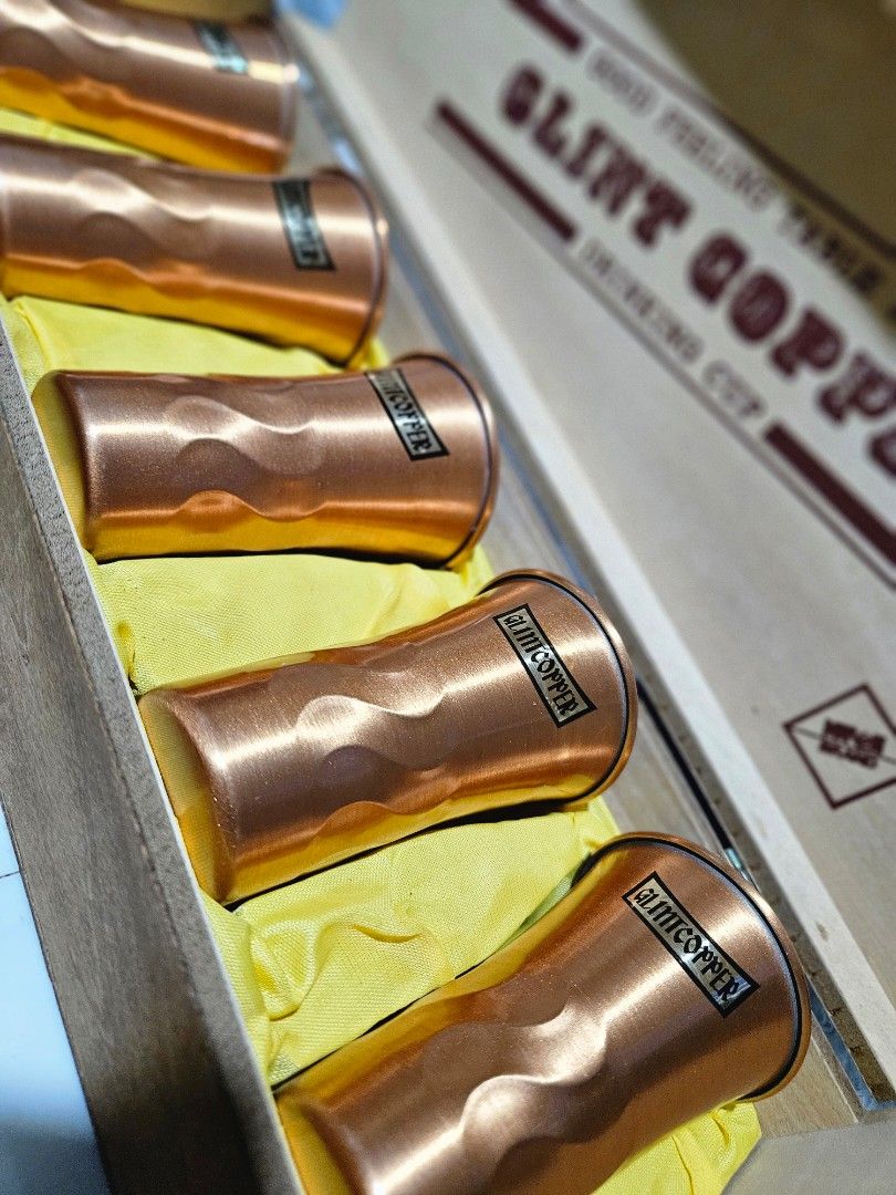 COPPER DRINKING CUP (Category: Water Bottles & Tumblers) located in Rizal. Submitted by missytin (Listing ID 1308662627, Image 1). Description: japan made LAST PRICE POSTED NO LOW BALLERS 🙏 PICK UP TAYTAY RIZAL VIA LALAMOVE OR LBC ONLY GCASH PAYMENT.