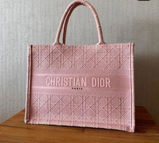 (Kategori: ) berada di . Dikirim oleh jj_authentic (ID iklan 1308819592, Gambar 1). Deskripsi: .