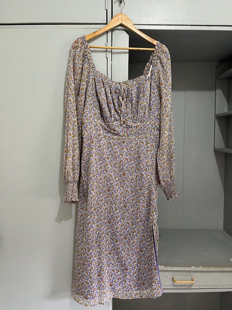 Forever 21 Plus Size Floral Dress (Category: Dresses) located in Quezon City. Submitted by thriftelier (Listing ID 1308771144, Image 1). Description: .