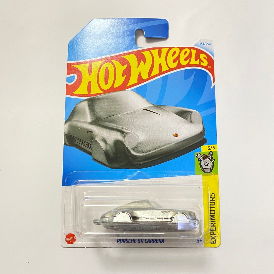 HOT WHEELS PORSCHE 911 KEYCHAIN Hobbies Toys Toys Games on Carousell