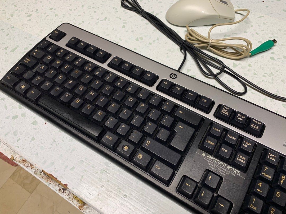 HP Desktop Computer Full Size Keyboard and Mouse PS2 Plug pair (Category: Computer Keyboard) located in Paranaque City. Submitted by seb_trading (Listing ID 1308773725, Image 2). Description: pair keyboard and mouse PS2 compatible HP keyboard and generic mouse all good condition no damage keys almost new last price Loc: san antonio paranaque city.