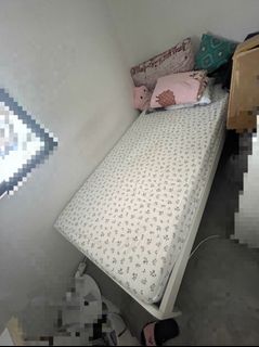 (Category: ) located in . Submitted by veronicawe (Listing ID 1308767450, Image 1). Description: .