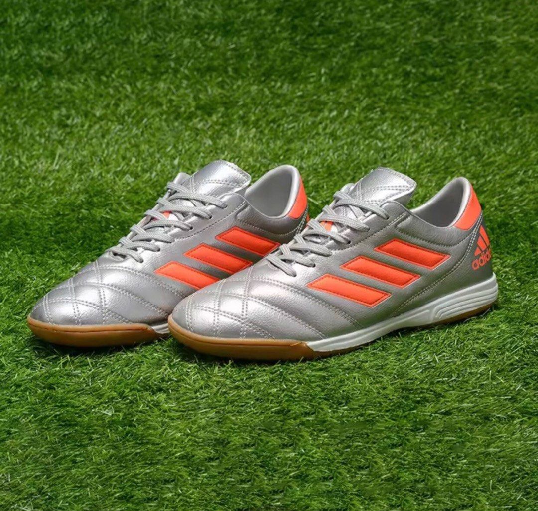 Kasut Futsal Adidas NEW