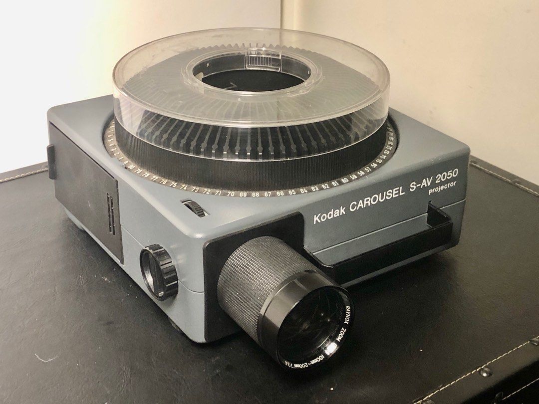 Kodak Carrousel S-AV 2020 – Pour Pièces – Projecteur Diapositives à Rénover