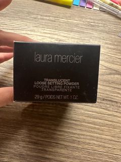 Laura Mercier Translucent Powder (Medium Deep)