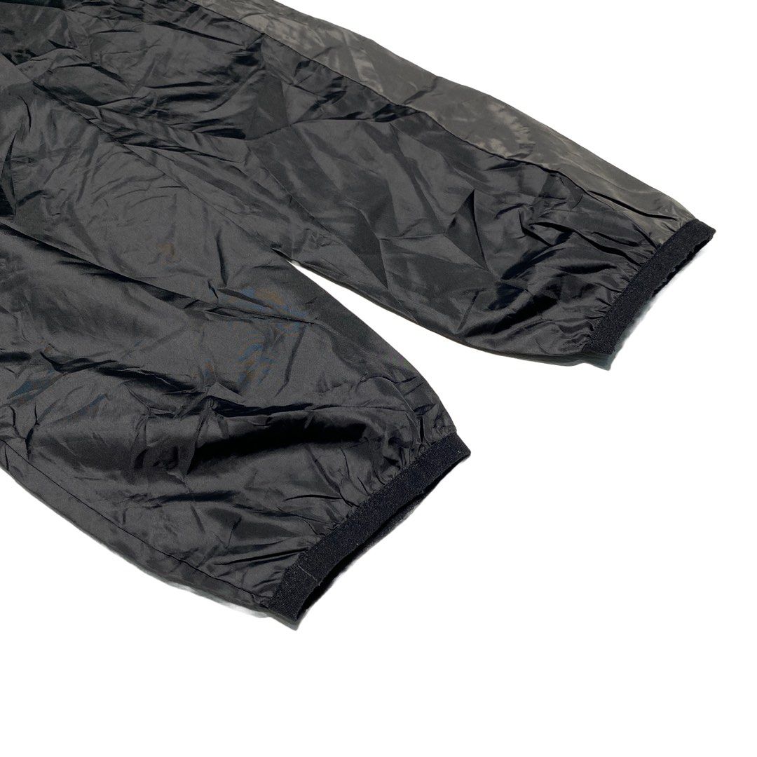New balance windrunner top