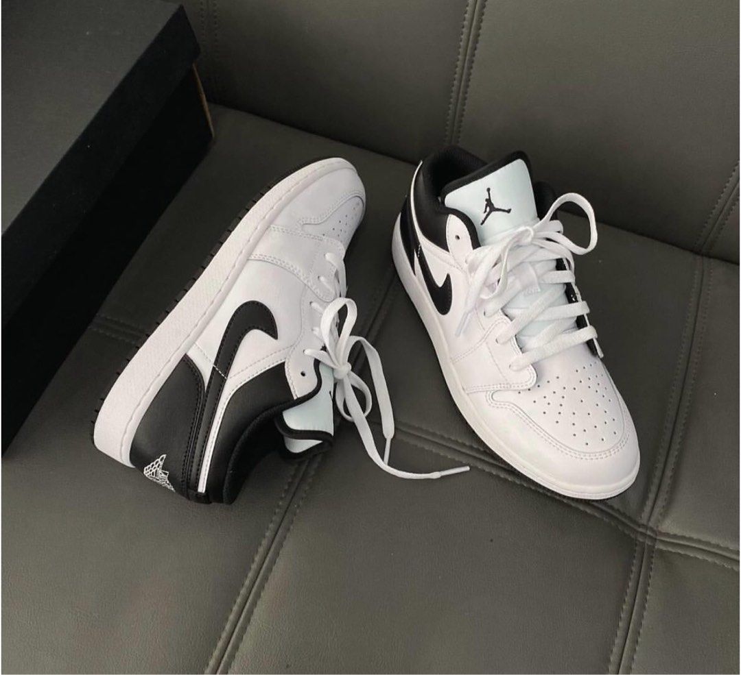 Nike Air Jordan 1 Low Black White
