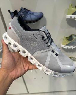 ON Cloud 5 Running shoes for PRE-ORDER