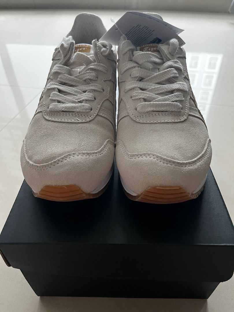 Onitsuka Tiger special edition from Japan (Category: Sneakers) located in Singapore. Submitted by prince_j (Listing ID 1308729665, Image 3). Description: Onitsuka Tiger special edition Tiger Ally from Japan , cream colour unisex sneaker .
