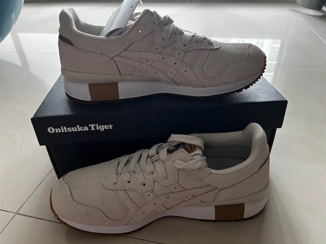 Onitsuka Tiger special edition from Japan (Category: Sneakers) located in Singapore. Submitted by prince_j (Listing ID 1308729665, Image 1). Description: Onitsuka Tiger special edition Tiger Ally from Japan , cream colour unisex sneaker .