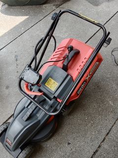 Ozito electric lawn mower