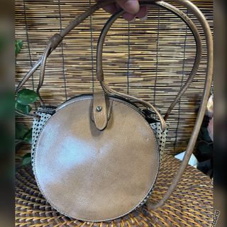 (Category: ) located in . Submitted by whatsinmyclosett (Listing ID 1308817924, Image 1). Description: .