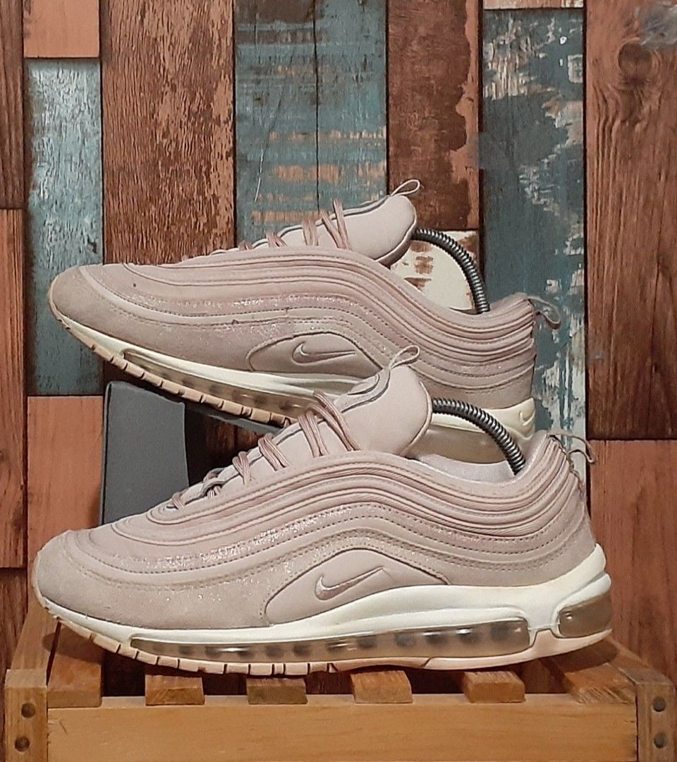 97s beige