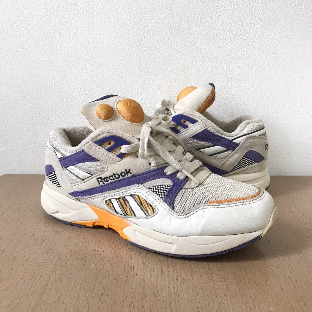 Sepatu Reebok Pump Graphlite Vintage M size 37.5 Fesyen Wanita Sepatu di Carousell