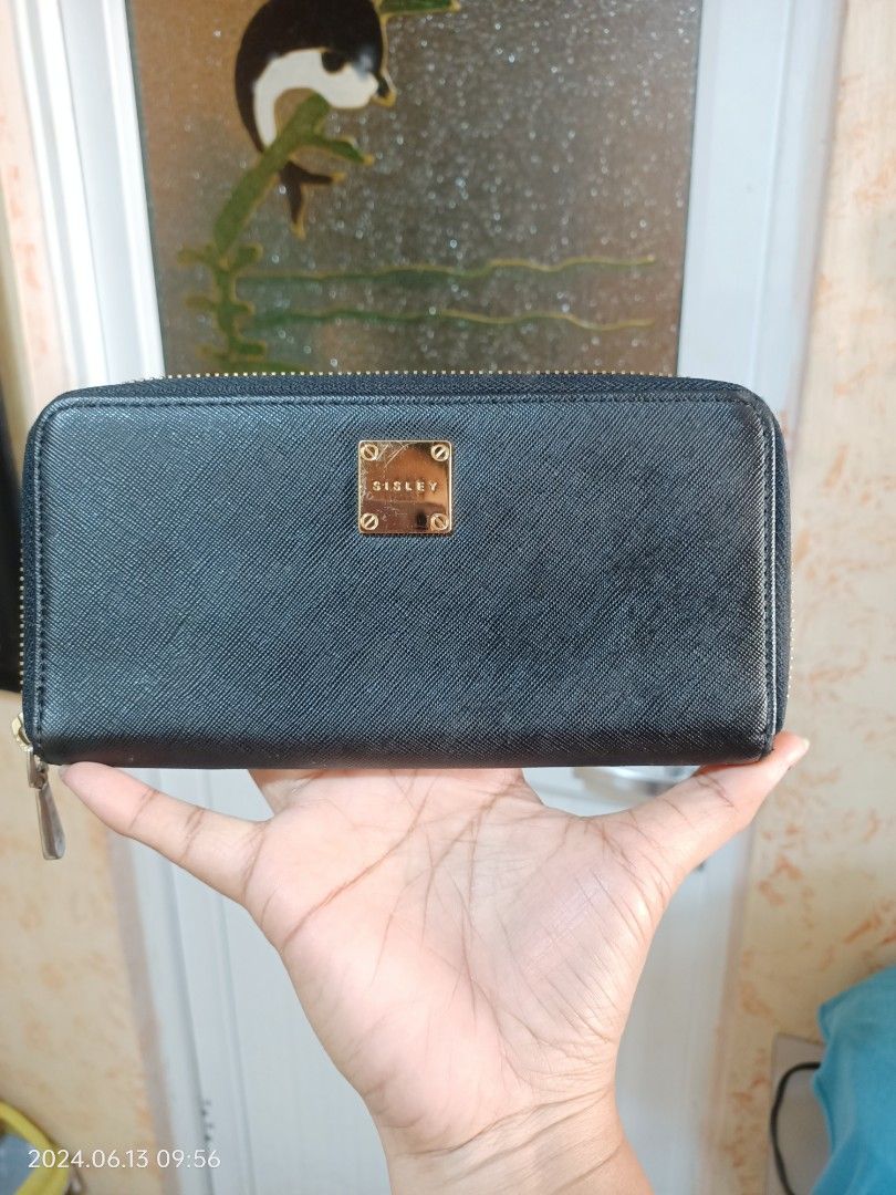 Sisley long wallet Women s Fashion Bags Wallets Wallets Card holders on Carousell