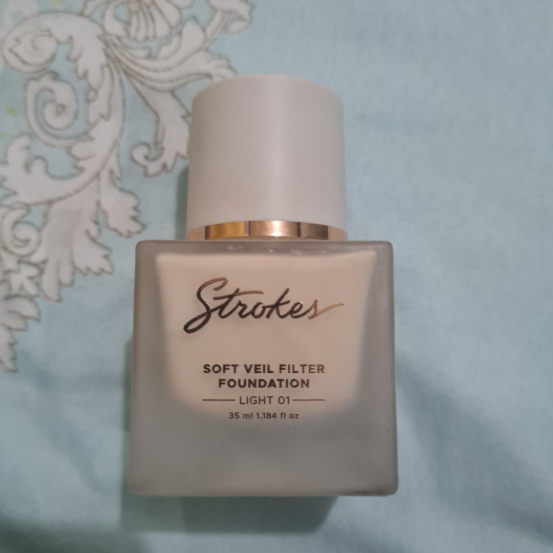 Strokes Soft Veil Foundation (Category: Makeup) located in Floridablanca. Submitted by preowned_by_sea (Listing ID 1308765587, Image 2). Description: Light 01 70-80% full no-haggle price rfs: wrong shade freebie: Naturale OBMP.