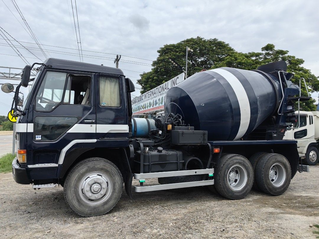 Transit mixer fuso 10 cbm (Category: Heavy Vehicles) located in Manila. Submitted by samansubic (Listing ID 1308673204, Image 3). Description: For Sale: FUSO TRANSIT MIXER(10 WHEELER) 8DC10. JAPAN SURPLUS TRUCKS, NEVER BEEN USED IN THE PH. We accept Cash or Financing payments. For faster transactions and inquiries, call 0919 997 7999 or 0917 779 9955..