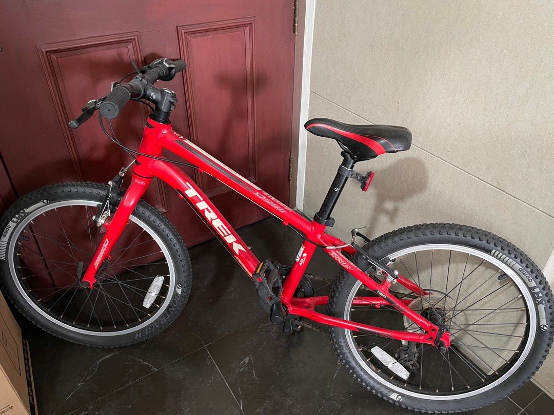 Trek superfly series top