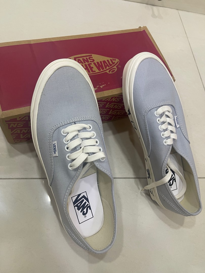 Vans cute cat pattern shoe Women s Fashion Footwear Sneakers on Carousell