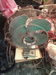 Vintage antique westing house electric fan