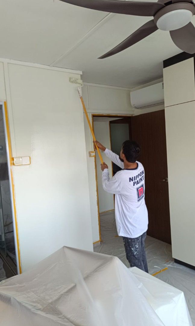 We provide all types of painting service, HDB,condo, Bto,EA,EM,Landed, Office,shop, commercial area painting,Door paint,wall ceiling plaster, touch up paint with cheap and reasonable price.62863093978243111