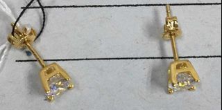 18k saudi gold earrings 1.3g