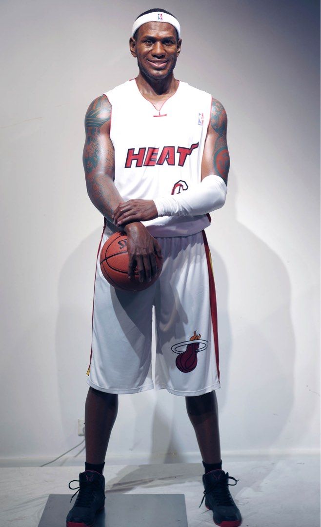 203cm LeBron James Life Size Wax Figure Statue American Basketball Player Hobbies Toys Toys Games on Carousell