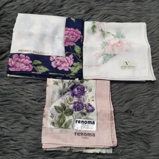 Affordable Branded Handkerchief for only php 250 😍👌