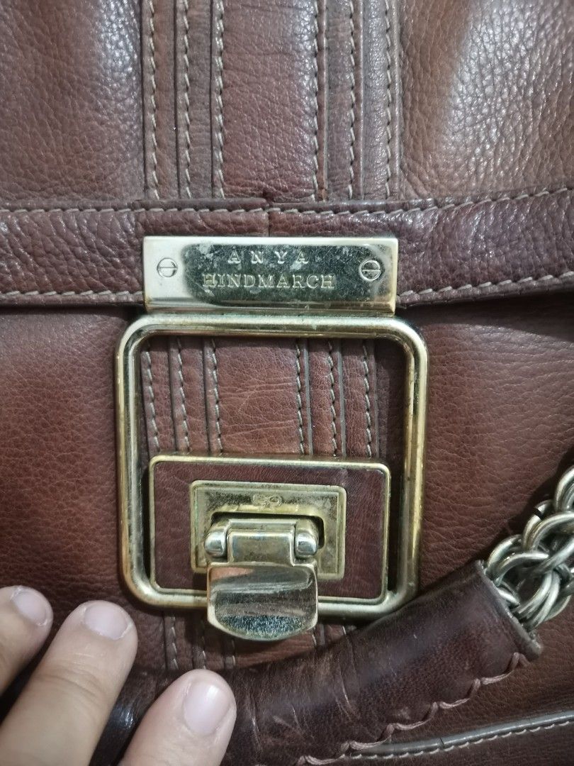 Anya Hindmarch shoulder bag (Category: Luxury Bags & Wallets) located in Quezon City. Submitted by emsparkle (Listing ID 1308938826, Image 3). Description: Negotiable With slight watermarks at the back Not noticeable in personal.