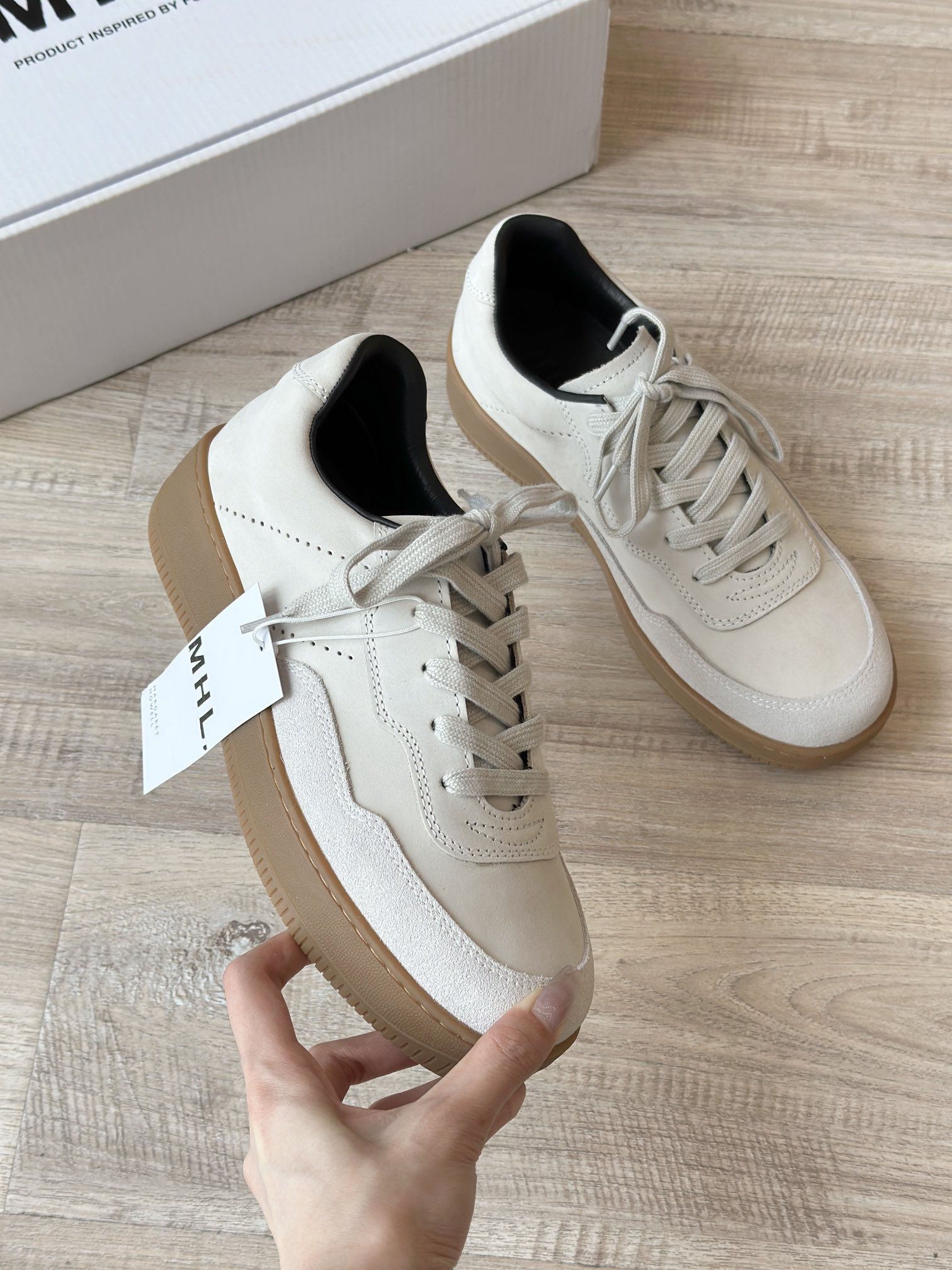Authentic mhl moral training shoes