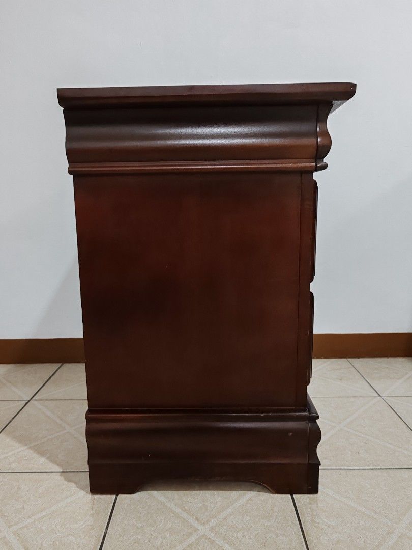 Bedside Cabinet / Table with Drawer not Ikea (Category: Shelves, Cabinets & Racks) located in Makati City. Submitted by mangkimo1987 (Listing ID 1308915337, Image 3). Description: Dimensions: - Length 16.5in - Width 26in - Height 26in RFS: Upgrading With scratches from regular use. Bottom part has scuffs. For pick-up and shipping..