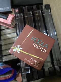 Benefit Hoola bronzer Toasted full size