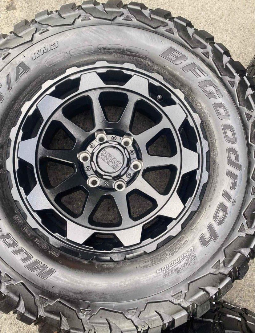 BLACK RHINO ROTOR MAGS AND TIRE SET R17, Car Parts & Accessories, Mags ...