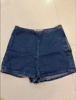 (Category: ) located in . Submitted by aczmc (Listing ID 1308883532, Image 1). Description: .