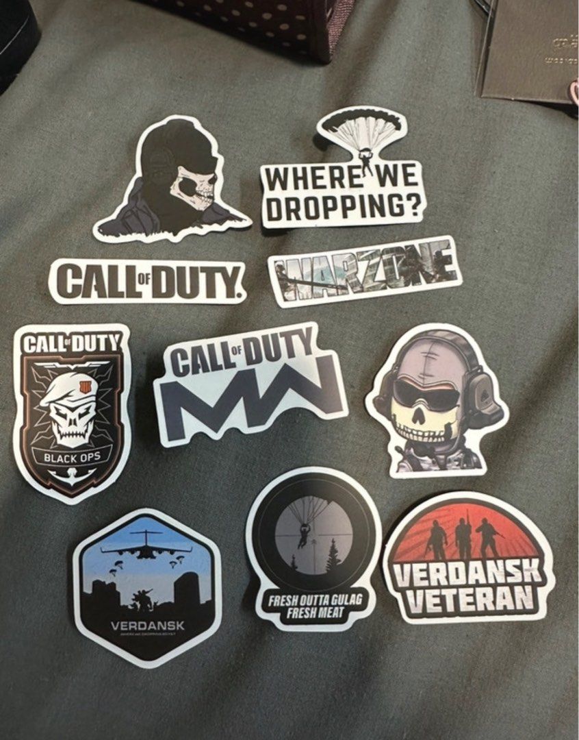 Call of Duty Die Cut Matte Stickers, Hobbies & Toys, Stationery & Craft ...