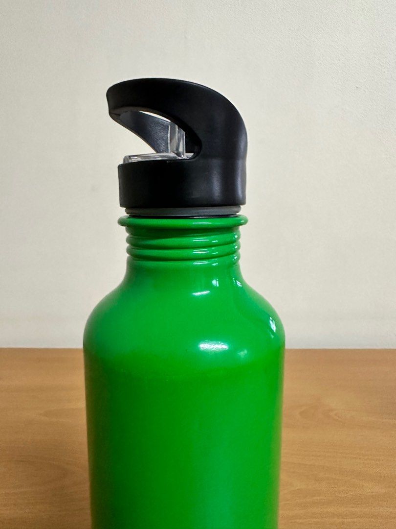 Coleman Aluminum Hydration Bottle 34oz - Green (Category: Water Bottles & Tumblers) located in Las Pinas. Submitted by seektoshop (Listing ID 1308963075, Image 2). Description: Brand: Coleman Type: Utility Bottle Aluminum Hydration Bottle .