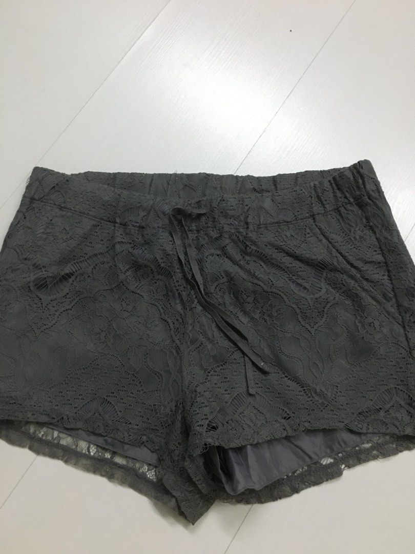Lace shorts forever 21 clearance