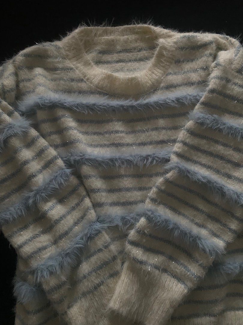 Fuzzy warm sweater hotsell