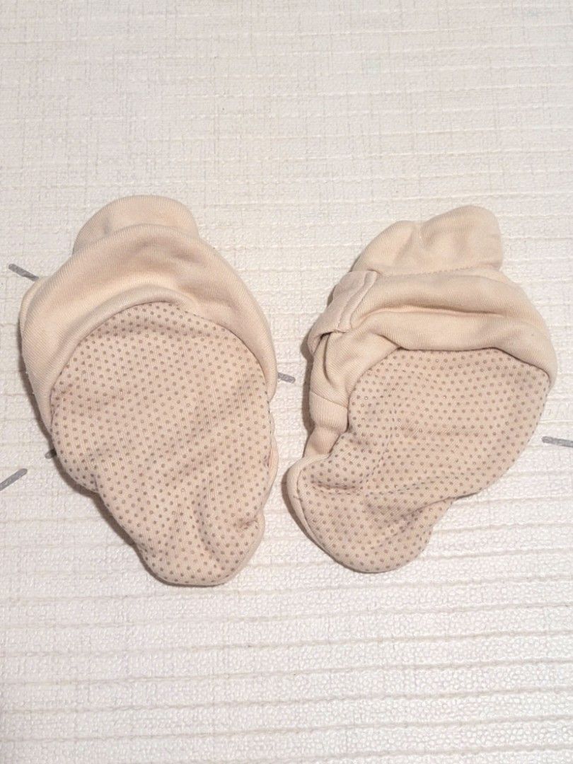 Goumiboots 6 12 M Dune Babies Kids Babies Kids Fashion on Carousell