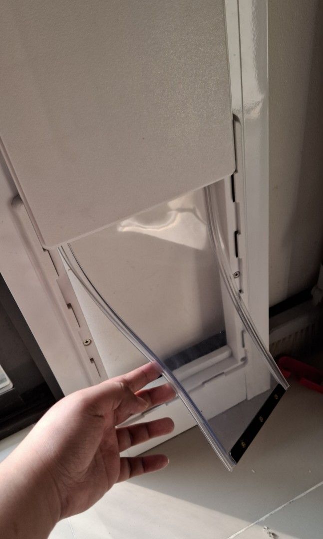 Hartman Pet door insert Patio for Sliding Door Medium Pet Supplies Homes Other Pet Accessories on Carousell
