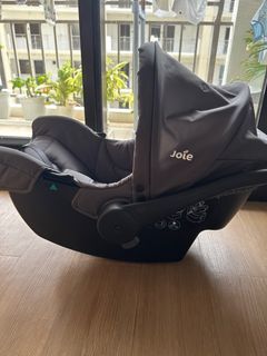 Joie Juva infant carrier/ car seat