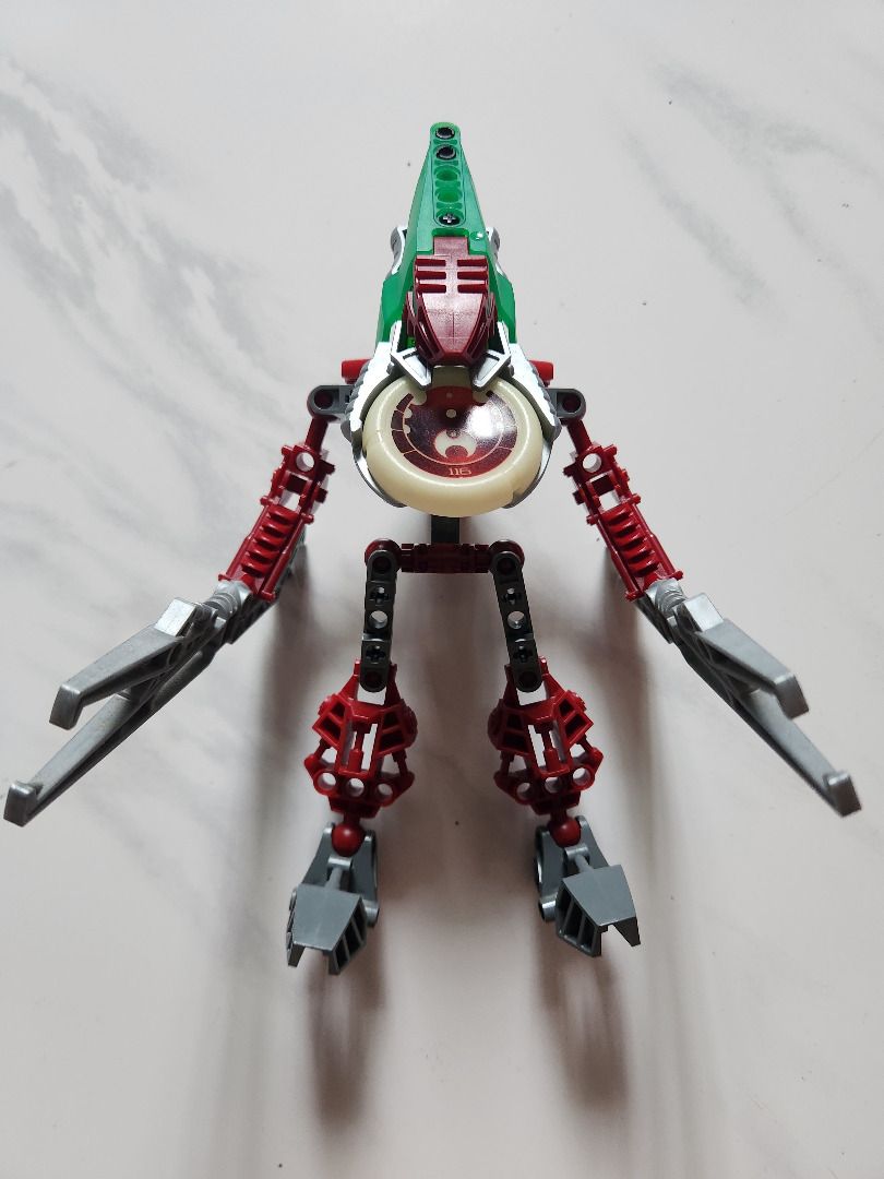 Lego Castle Knights Kingdom 2 Sir Santis 8794 Lego Bionicle Vahki Keerakh 8619 Vahki Nuurakh 8614 Lego Bionicle Mask Maker VS Skull Grinder 70795 Hobbies Toys Toys Games on Carousell
