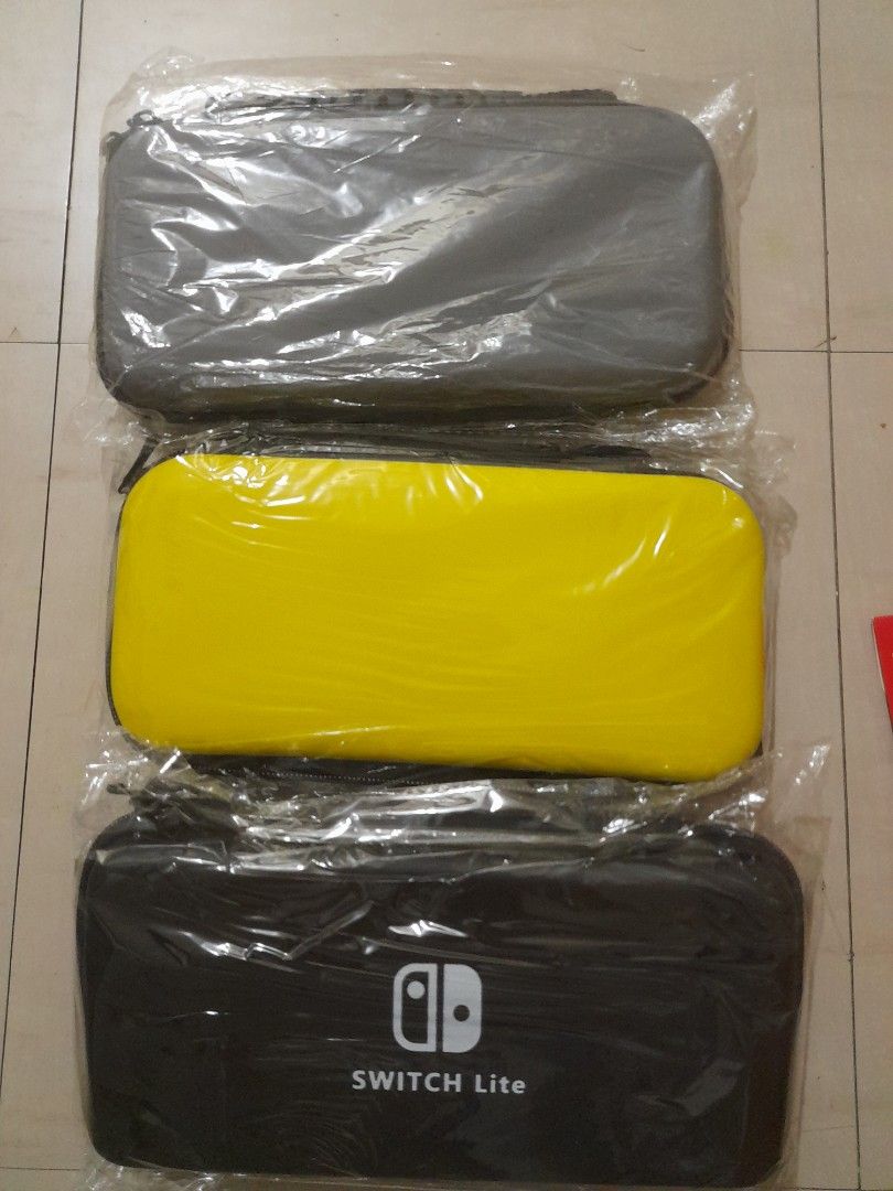LITE NINTENDO SWITCH CRYSTAL CASE (Category: Cases & Covers) located in Quezon City. Submitted by hajjasittienor (Listing ID 1308988074, Image 3). Description: BRAND NEW.💯 LITE SWITCH TEMPERD GLASS.250 LITE HARD POUCH.350 LITE SILICON CASE.300 LITE SWITCH THUM GRIP.100 LITE SWITCH ORIG CHARGER.900 ......PWEDE COD ......PWEDE PICK UP AVIDA TOWER NEW MANILA COL BONNY SERRANO AVE QUEZON CITY.